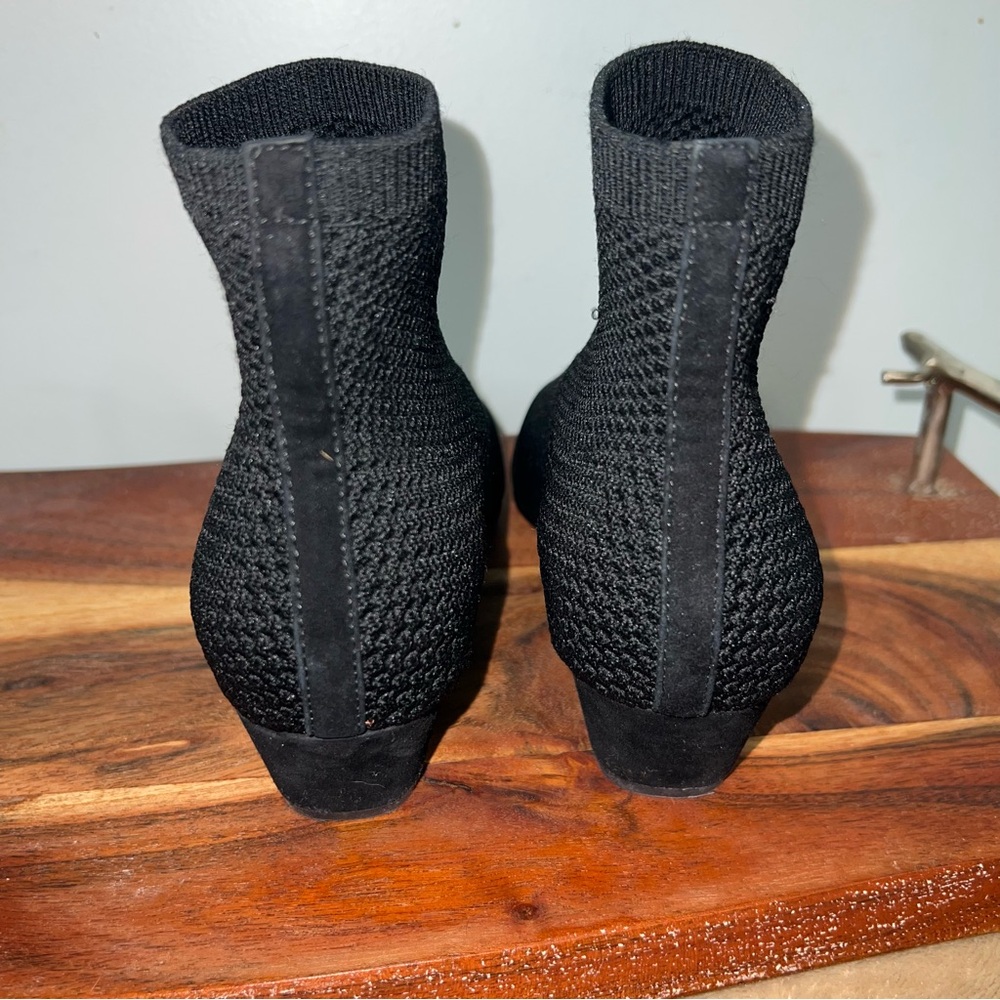 Eileen Fisher Black Stretch Knit Sock Ankle Booties 6.5 Pointed Toe - Picture 5 of 6